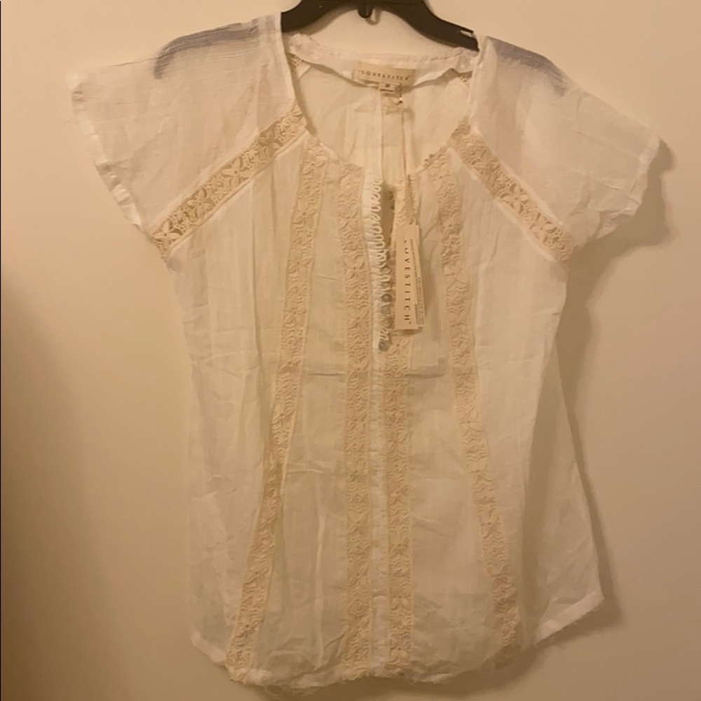 Love Stitch NWT Top Sz M
